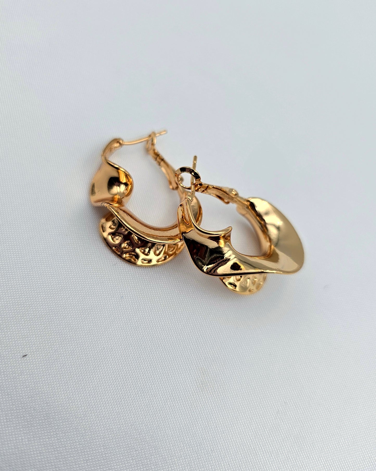 DA 592 EARRING