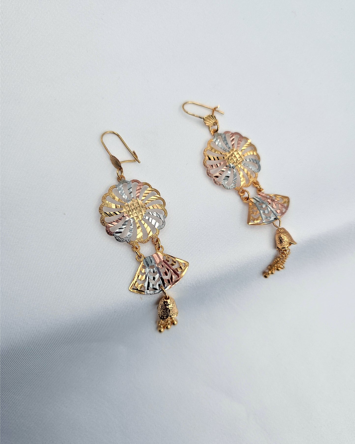 DA 568 EARRING