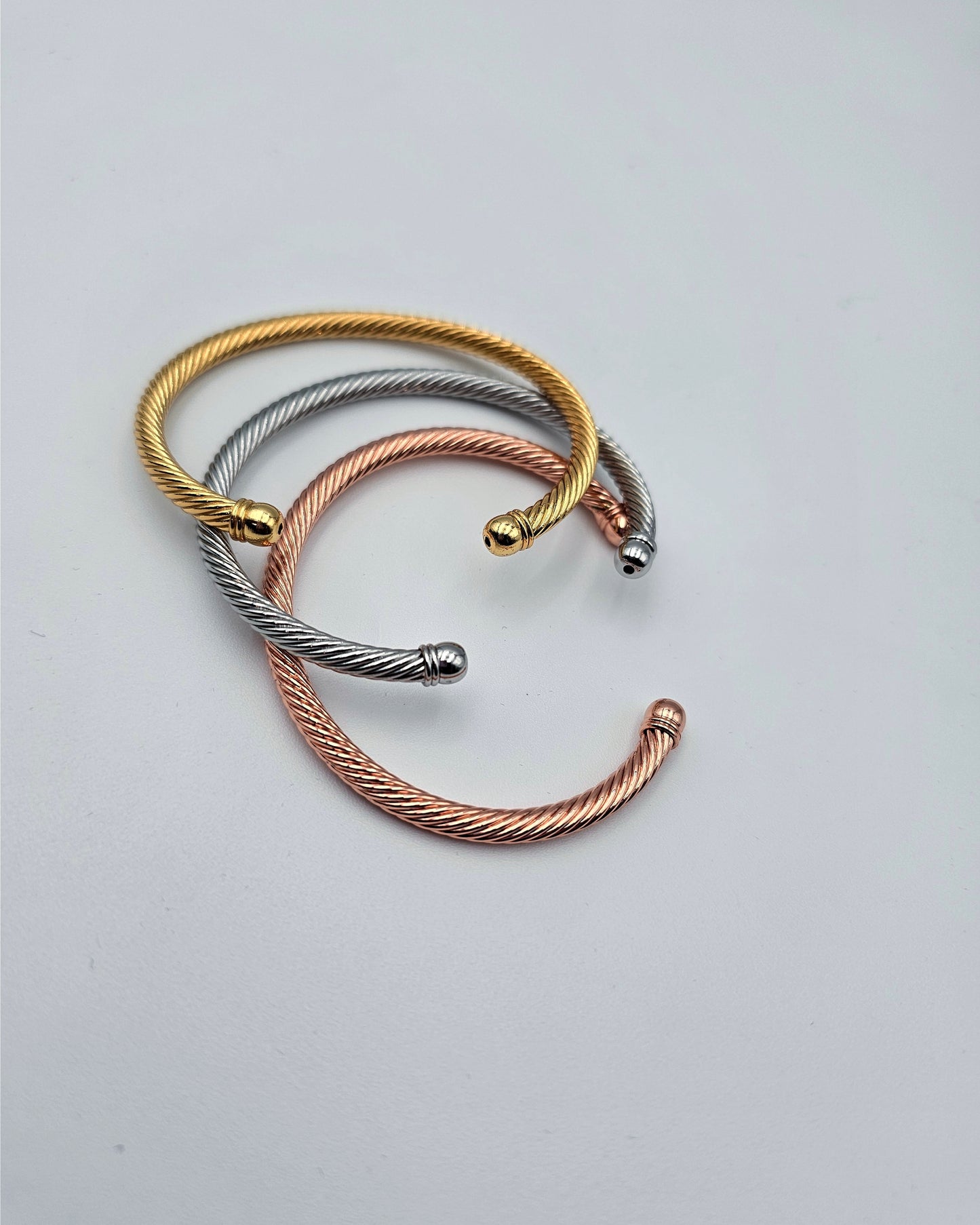 DA 641 (3 IN 1 BANGLE)