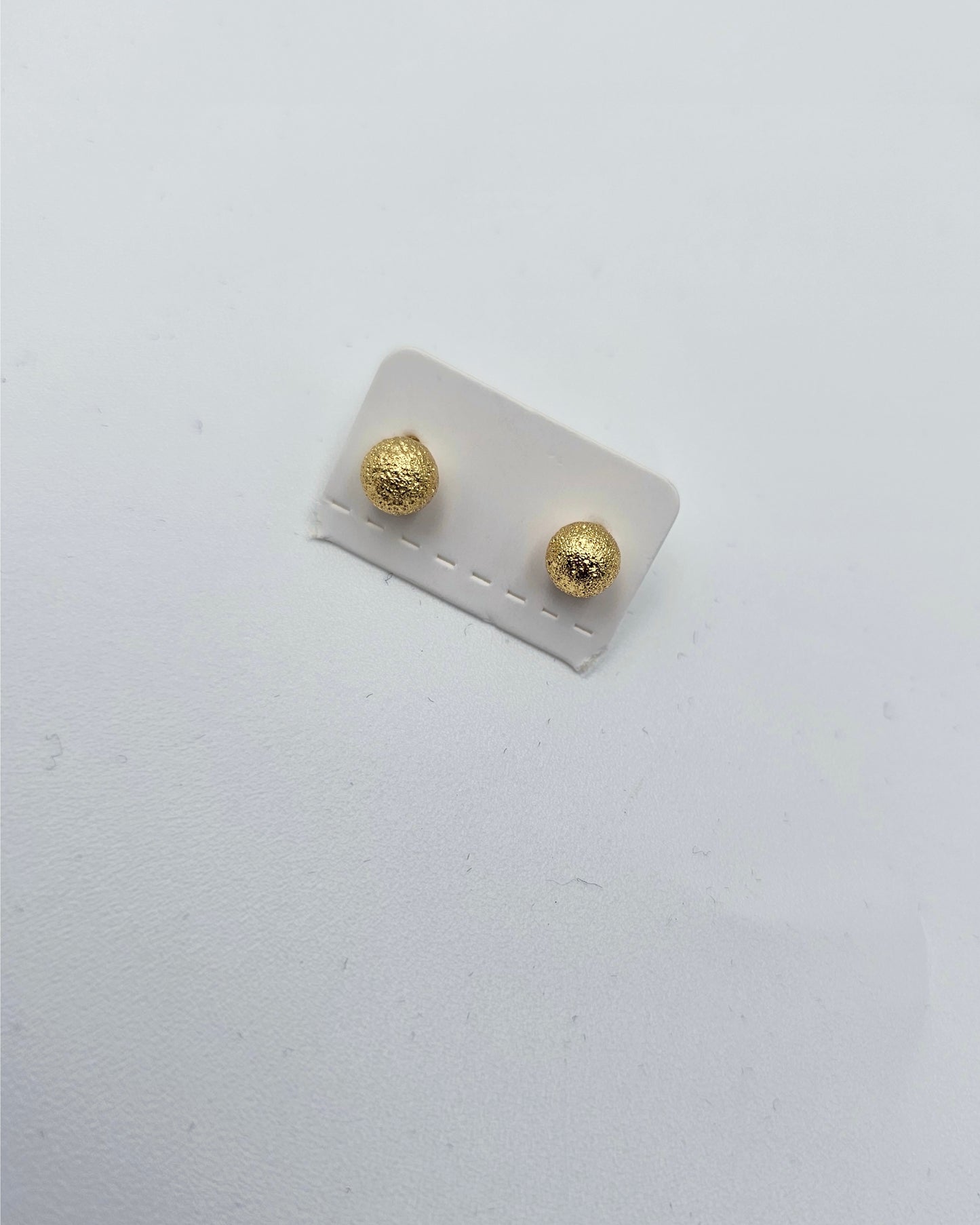 DA 128 BABY STUD EARRING