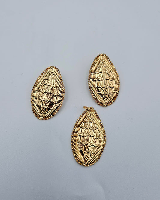 DA 604 EARRING AND PENDANT