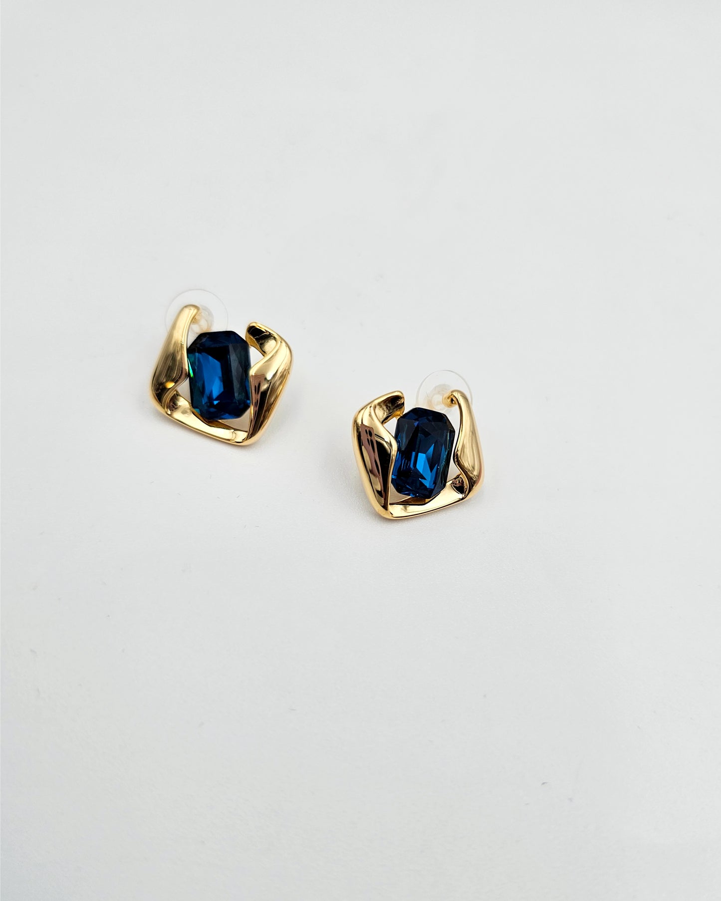 DA 831 SMALL EARRING