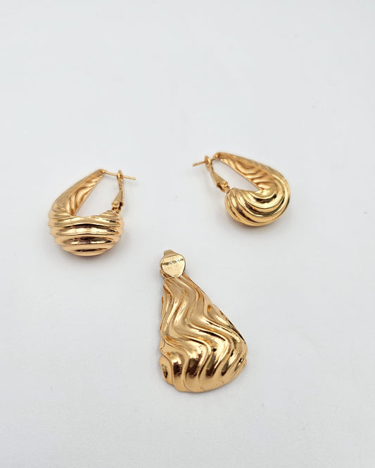 DA 640 EARRING AND PENDANT