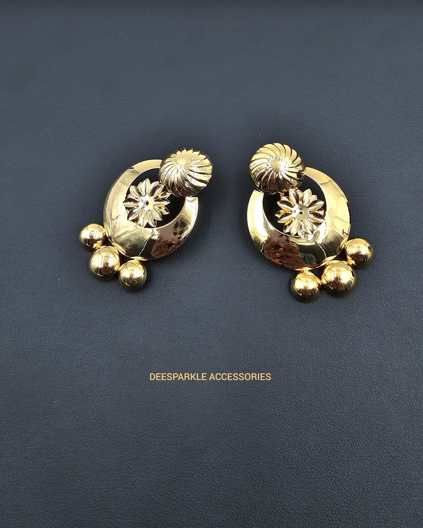 DA 056 EARRING