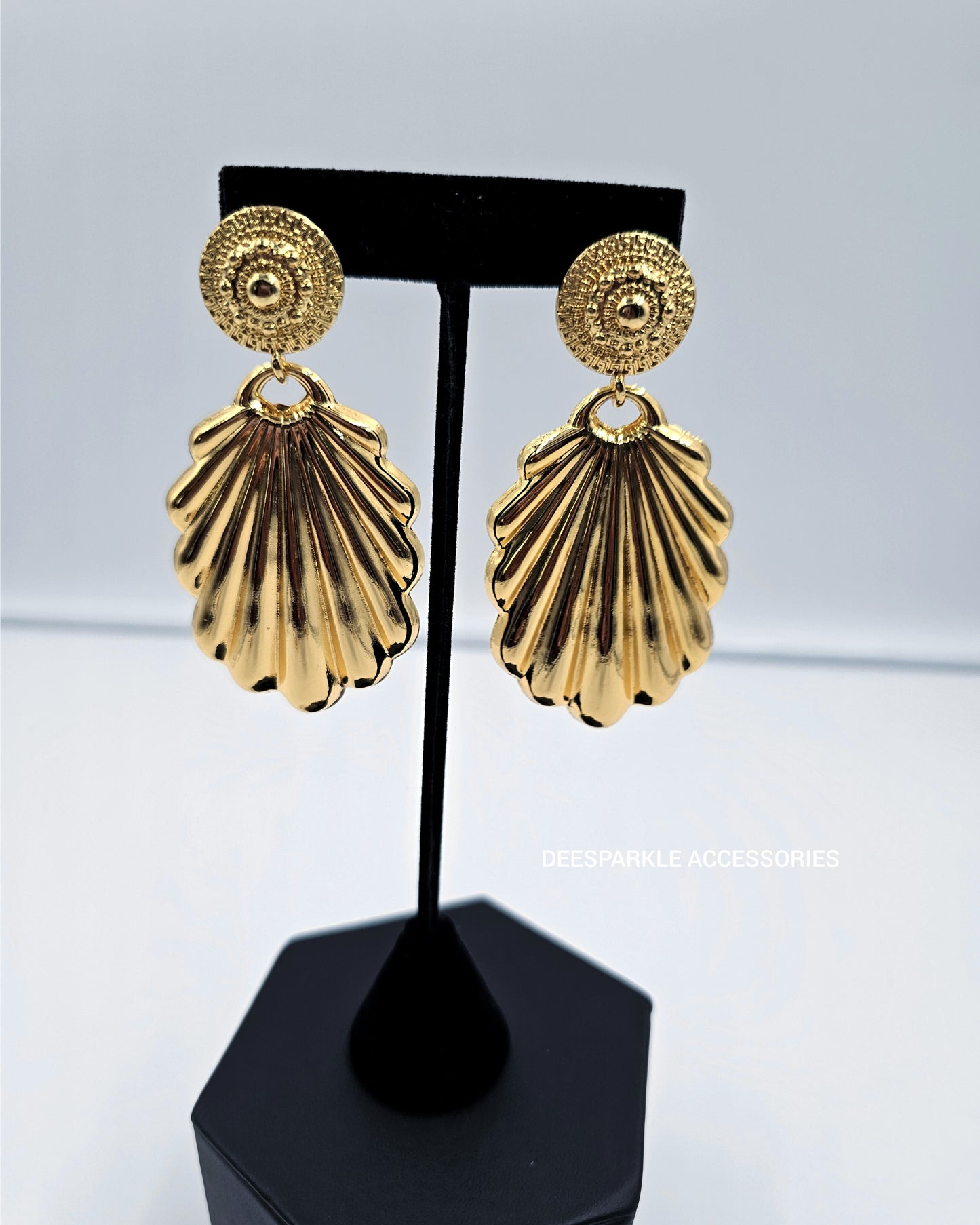 DA 039 Drop Earring