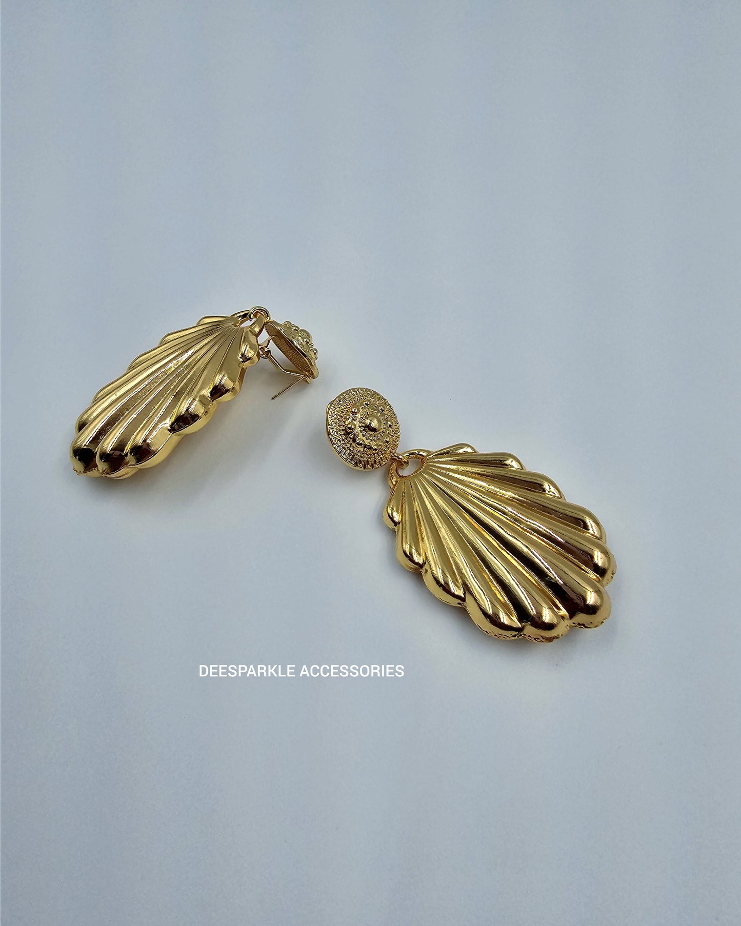 DA 039 Drop Earring