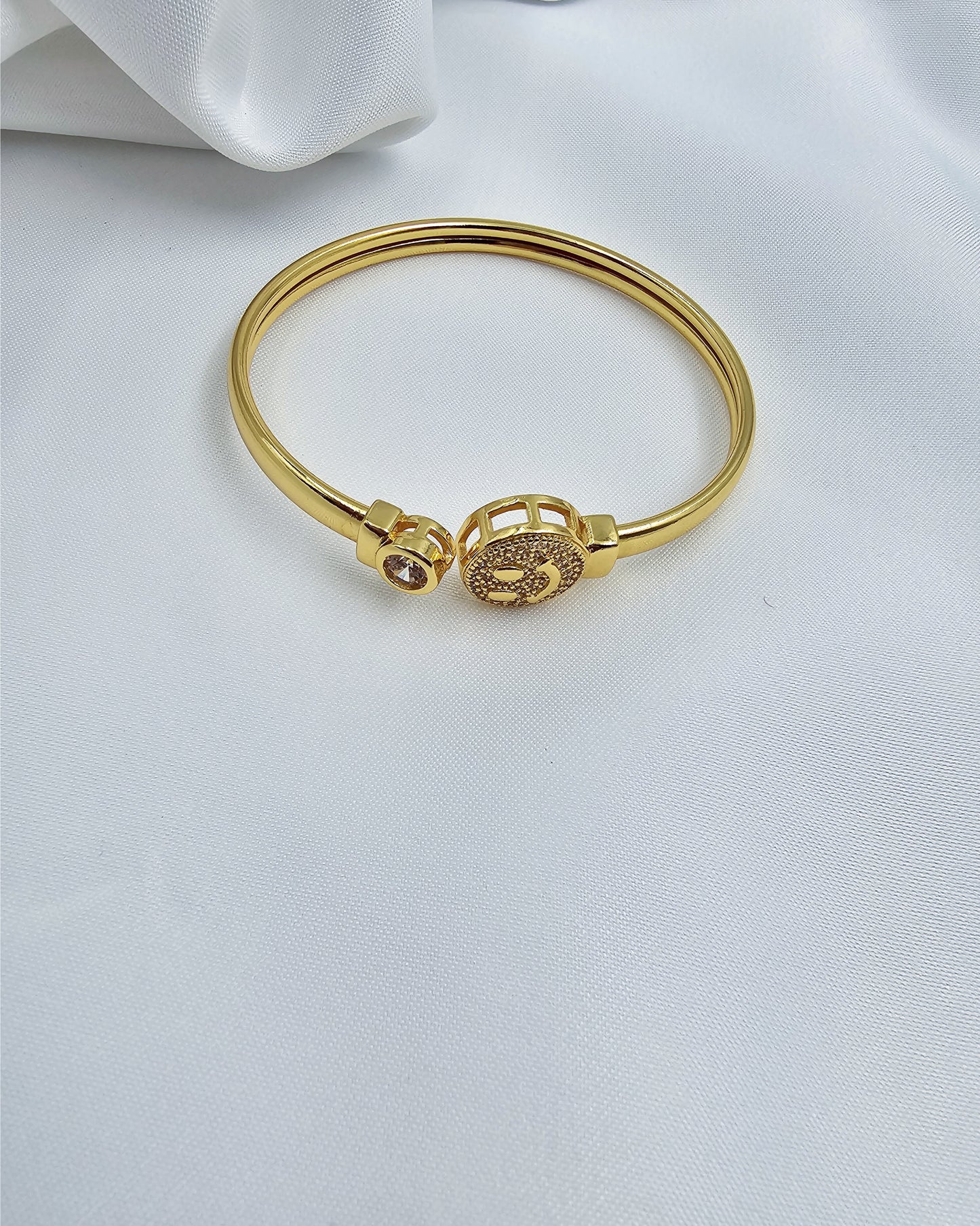 DA 267 BANGLE