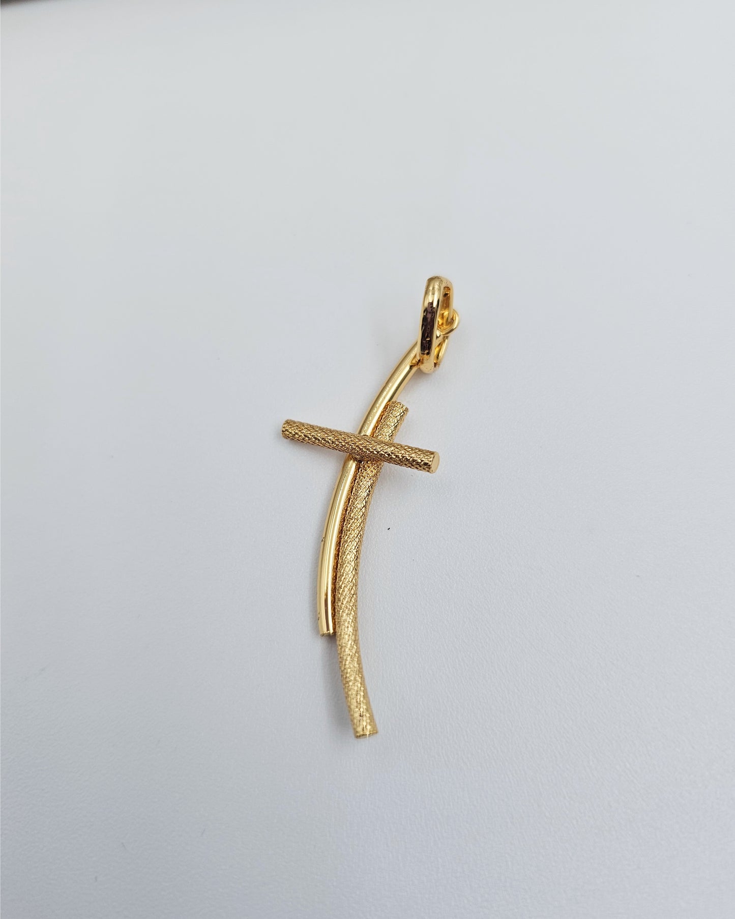 DA 375 DOUBLE CROSS PENDANT