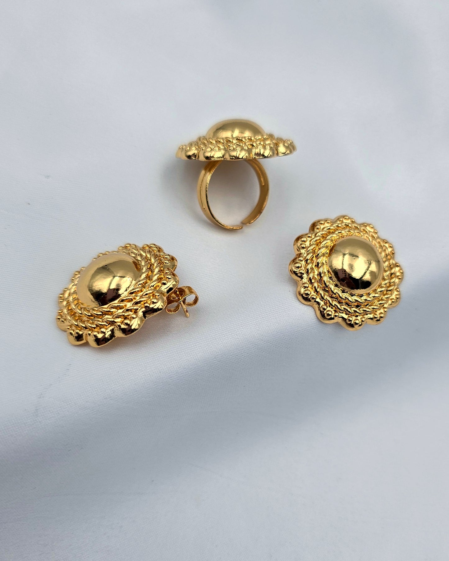 DA 483 EARRING &RING